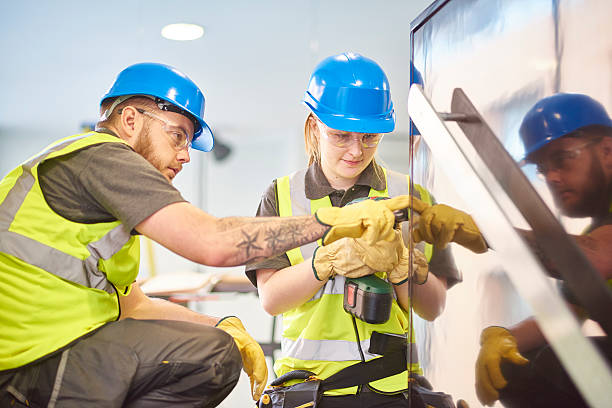 15 Tips to Help Young Workers Retain Health and Safety Information – and How Log Books Can Help